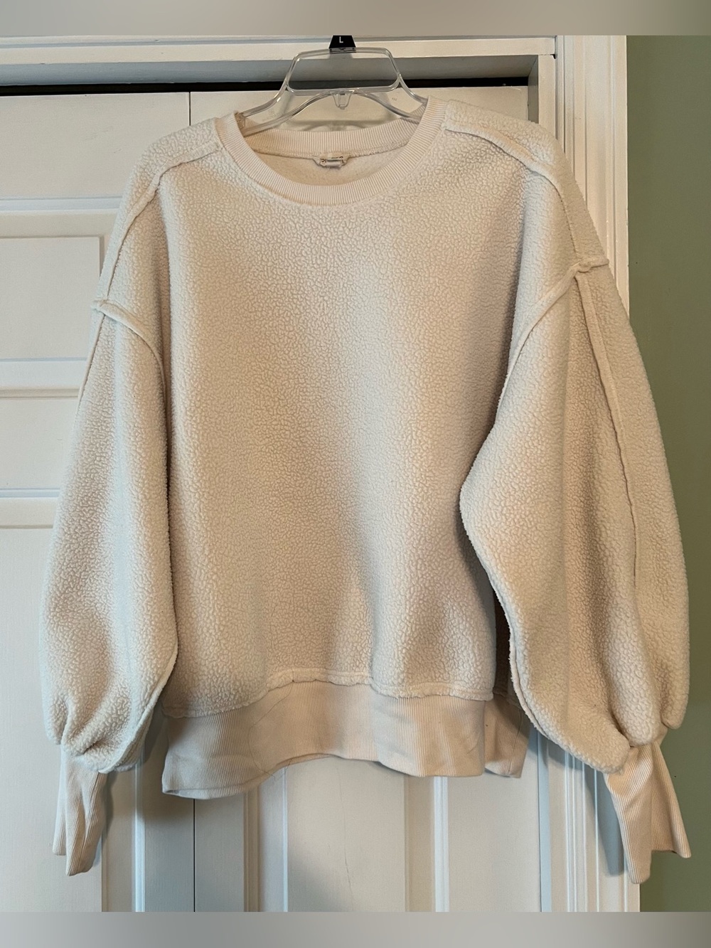 Pilcro Anthropologie Off White Sherpa Pullover Sweatshirt Balloon Sleeve M #2648 - Picture 2 of 10